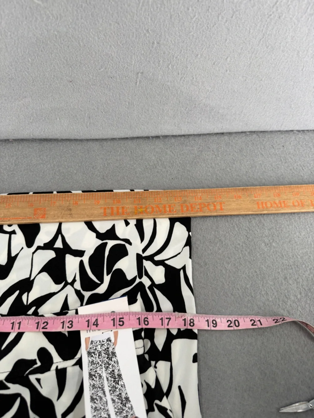 Three Dots Pants Womens L Black White Print Palazzo Resortwear Boho Comfy NWT - Picture 7 of 13